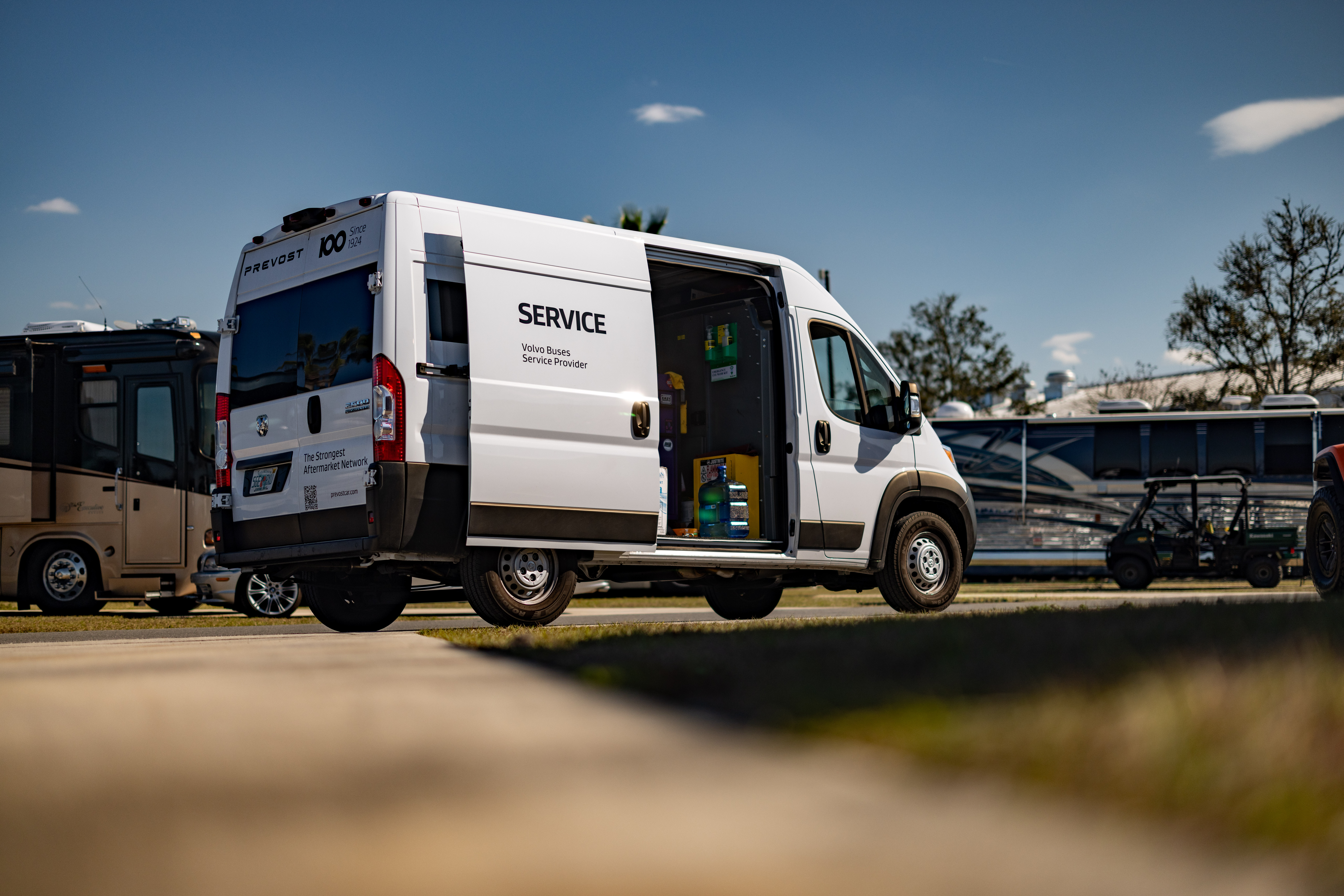 Prevost service van
