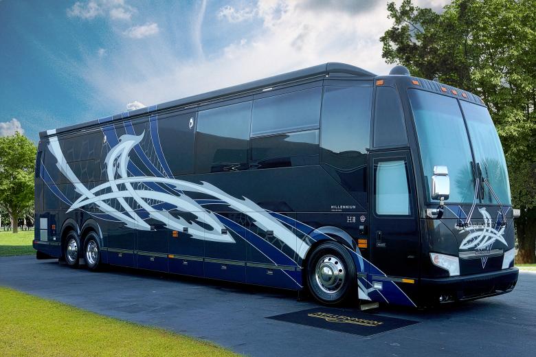 Exterior coach 914